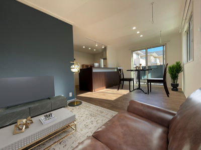 【居間・リビング】 | 横濱ヒルズⅡ | 画像はCGです。実際には家具家電はついておりません。