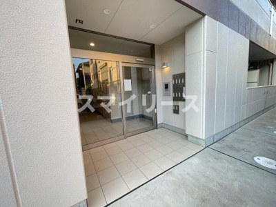 【エントランス】 | レアリゼREALISER