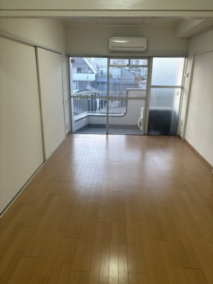 【居間・リビング】 | 門前仲町東豊エステート | 居間です