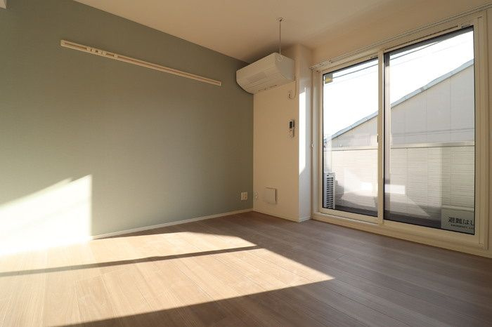 ルリアン八広の居間・リビング