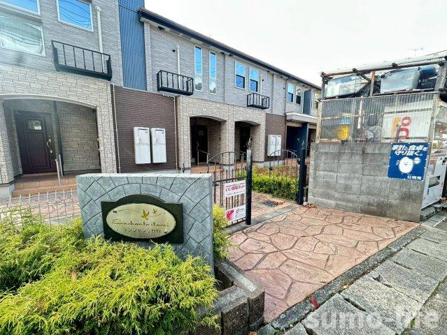 アンシャンテ伊丹のエントランス