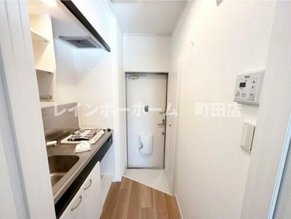 Comodo AP 相模大野A棟※初期費用分割後払いサービス利用可能物件の玄関