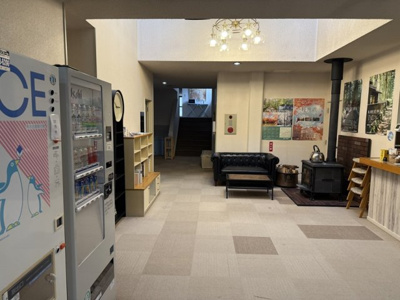 【ロビー】 | 軽井沢風越公園南テニスコート付ペンション