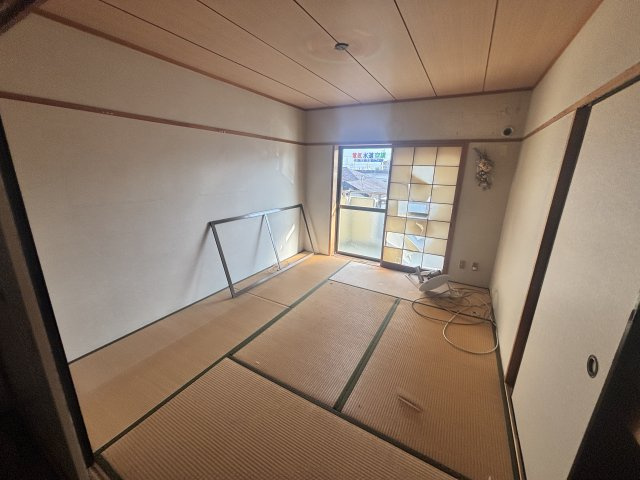 ハイツ仏天垣　の和室