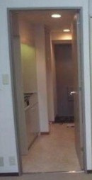 墨田区向島３丁目の賃貸マンションの玄関