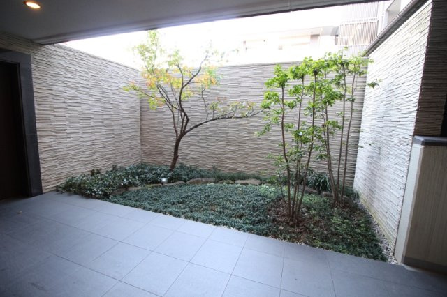 クリオ久が原の庭