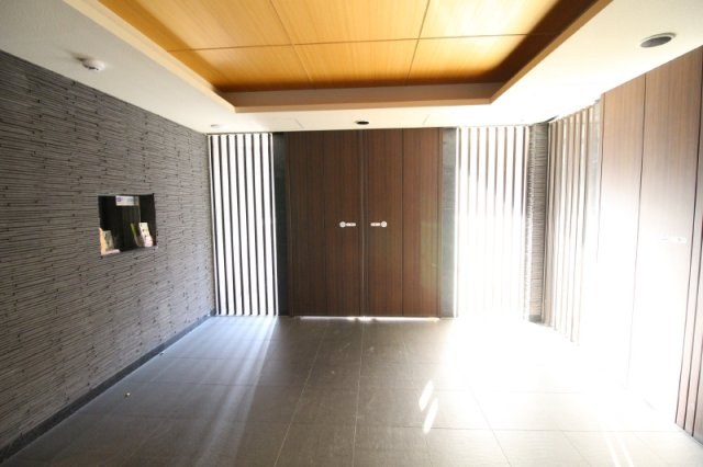 クリオ久が原のエントランス