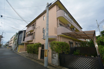 オートロック・防犯カメラ付きで安心です！