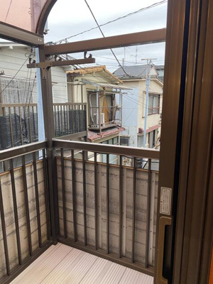 【バルコニー】 | 芝富士一丁目貸家 | ２階