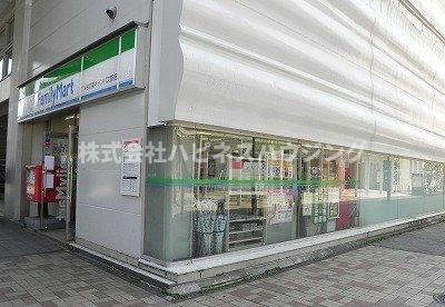 ル・リアン柏の葉Ⅱの周辺|ファミリーマートＴＸ柏の葉店まで550m