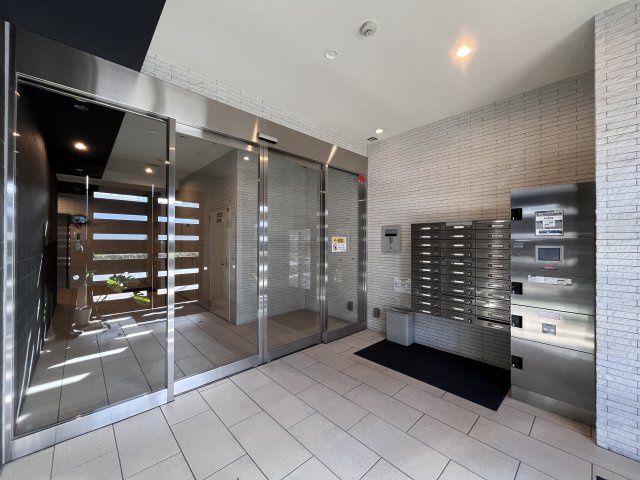 イリス長居公園のエントランス