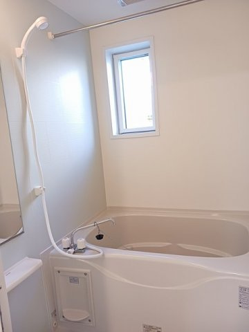 フェアリー・ローズⅠの浴室