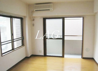 【居間・リビング】 | ネバタウンヒルズ | 洋室のお部屋です。