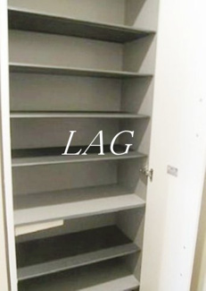 【その他】 | ブラッサム | シューズボックスです。（別部屋の写真になります。）