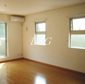 【居間・リビング】 | Ｈｅｉｍ・Ｒｅｇｅｎｂｏｇｅｎ | 洋室のお部屋です。