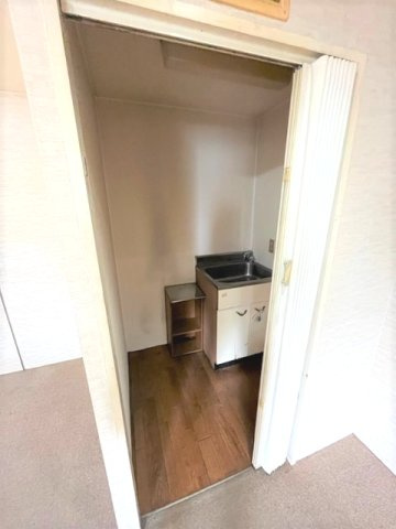 蒲郡市元町　貸店舗・事務所の内装