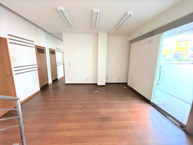 蒲郡市元町　貸店舗・事務所の内装