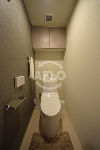 SK　RESIDENCE　SHINSAIBASHIのトイレ|GRAN PASEO心斎橋EAST　温水洗浄便座