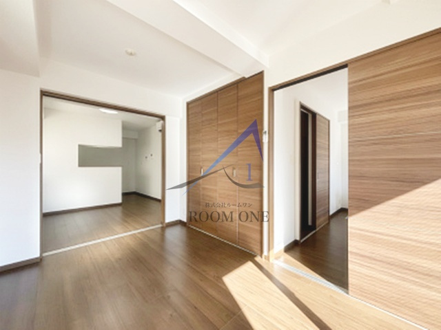 リブリ・法政通り南