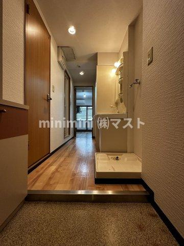 シングルウエストの玄関
