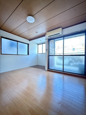 【居間・リビング】 | コーポマルイノ