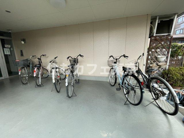 アドレ国立のその他共用部分|自転車置き場です