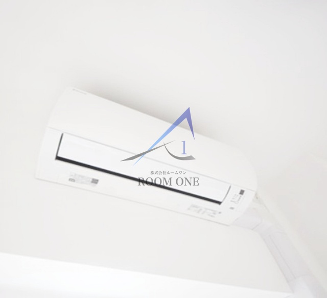 ＡＺＥＳＴ立石＃Ｒの設備|エアコンです。