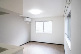 【内装】 | リブ・グランデ | 内装は落ち着いています