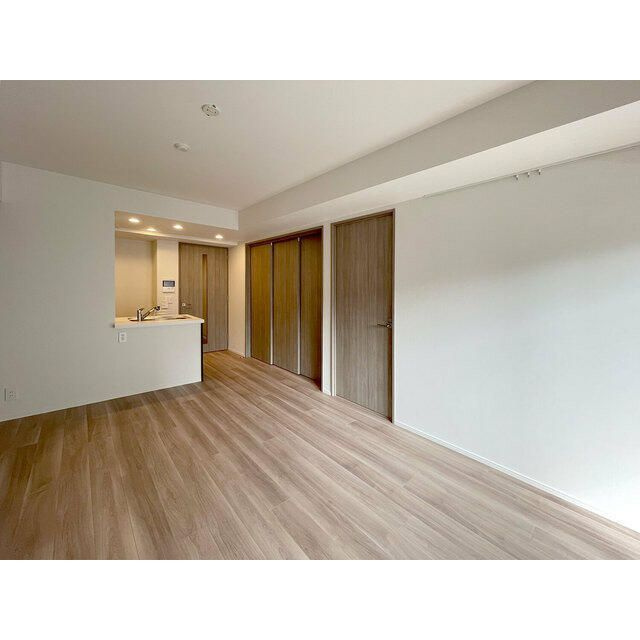 プレディアコート森下テラスの居間・リビング