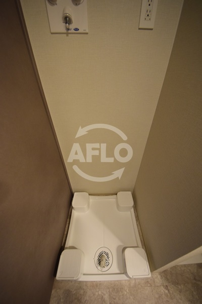 SK RESIDENCE SHINSAIBASHIの設備|SK RESIDENCE　洗濯機置き場