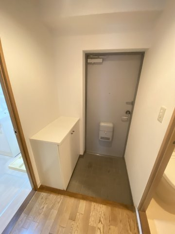 【玄関】 | ラ・フェスタ豊中 | ※イメージ