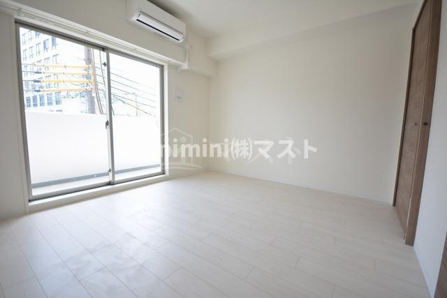 ワールドアイ大阪ドームシティの居間・リビング