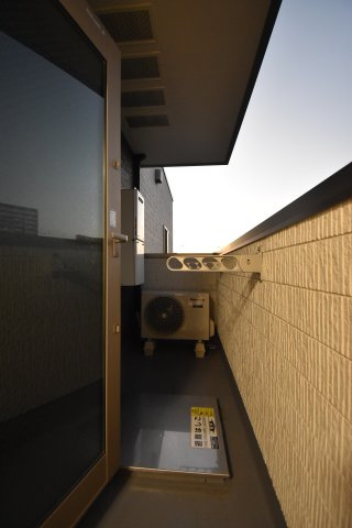 フジパレスエンのバルコニー