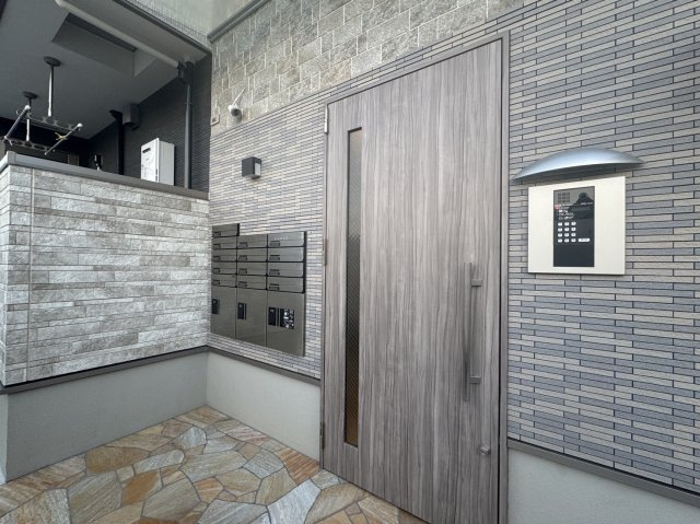 フジパレスエンのエントランス