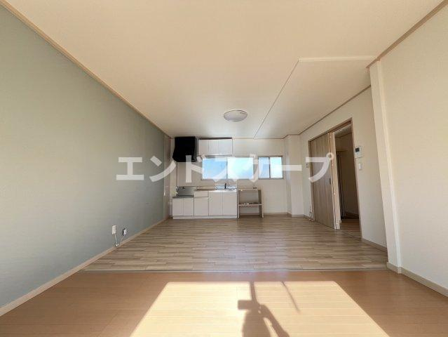 レジデンスシムラの居間・リビング|高崎、前橋のお部屋探しはエンドスケープまで！お客様の理想お聞かせ下さい♪