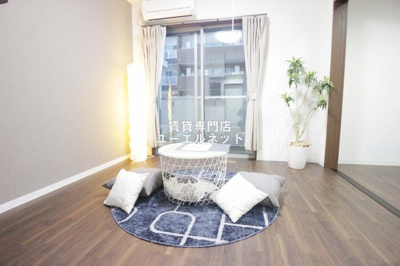 【設備】 | ワコーレヴィータ江坂EAST | 明るく開放感のある室内で、心地よい毎日をお過ごしいただけます