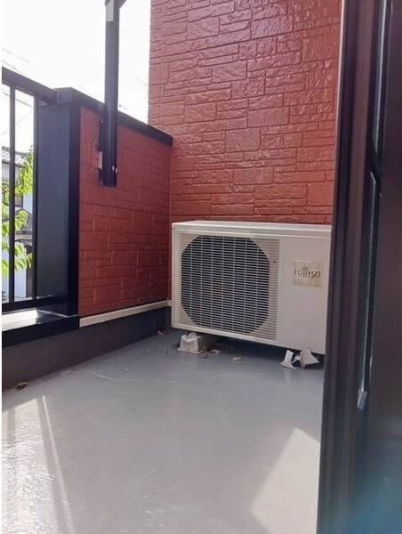 Comfort北山のバルコニー|暖かな日差しのふりそそぐバルコニー