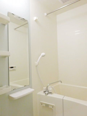 【浴室】 | ピアチェーヴォレ