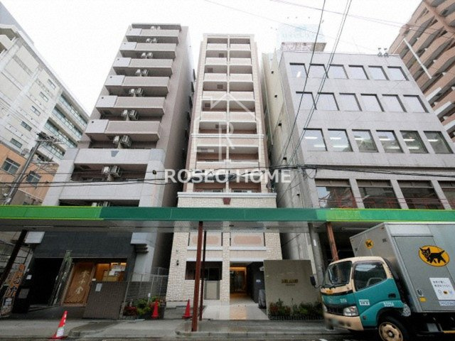 ミラノ堺筋の外観