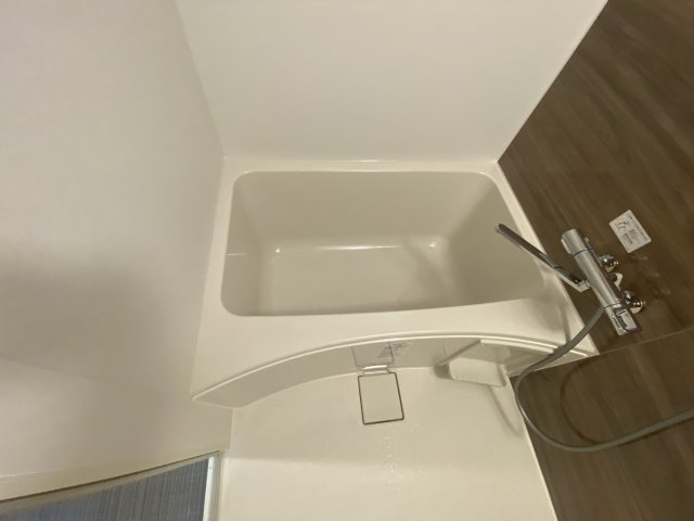 リープラス御着駅前Ⅱの浴室