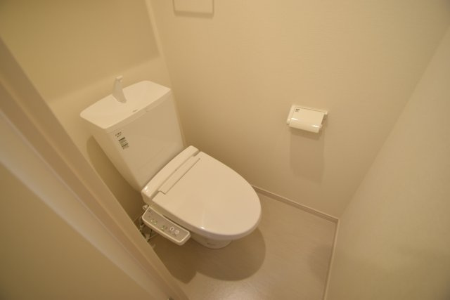 リブリ・エル・エーのトイレ|温水洗浄機能つき洗浄便座