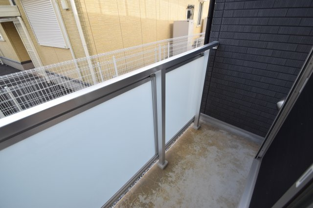 リブリ・エル・エーのバルコニー|明るいバルコニー