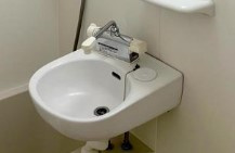 AZEST-RENT町屋の洗面所