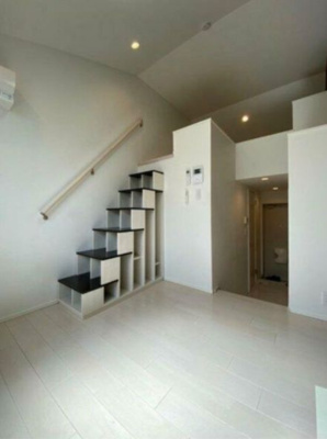 【内装】 | ｓｔａｇｅ上石神井(ステージカミシャクジイ)  | 階段収納