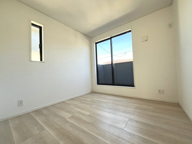 【子供部屋】 | 糟屋郡須恵町上須恵第4　2号棟（全2棟）【仲介手数料無料・0円】 | 現地写真。