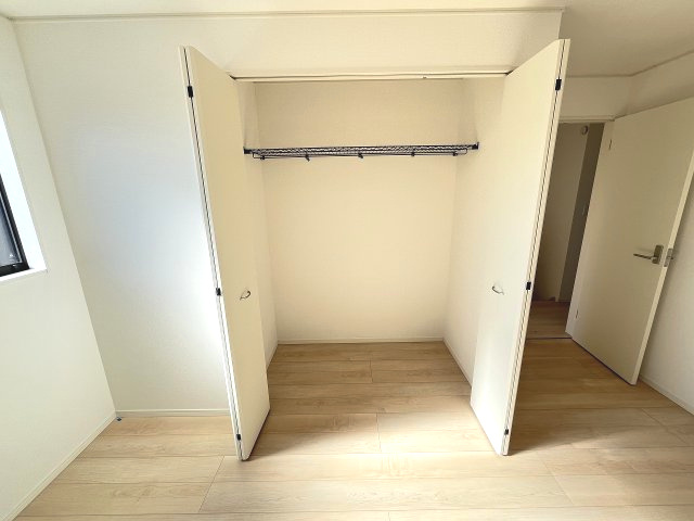 【収納】 | 糟屋郡須恵町上須恵第4　2号棟（全2棟）【仲介手数料無料・0円】 | 現地写真。