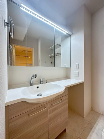 クレッシェンドの洗面所