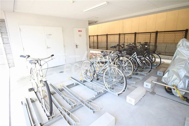 【その他共用部分】 | アドバンス大阪ベイシティ | 駐輪場です