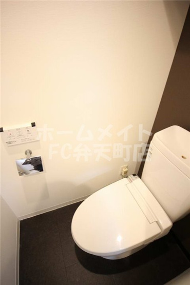 【トイレ】 | アドバンス大阪ベイシティ | トイレです