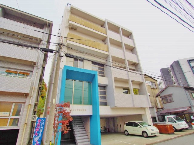 ヴェラーレ新大州橋の外観